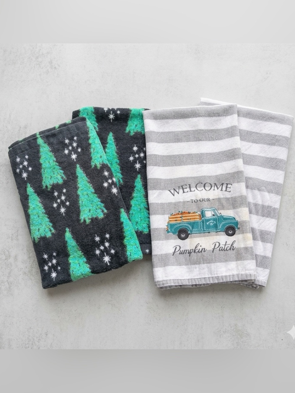 Seasonal Assorted Hand Towels 4pc Lot – Gray & White, Black Festive Trees